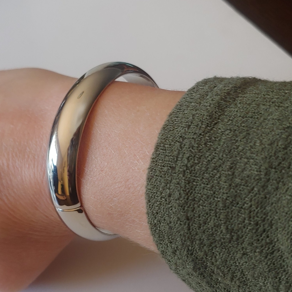 Friendship Silver Tone Hinged Bracelet